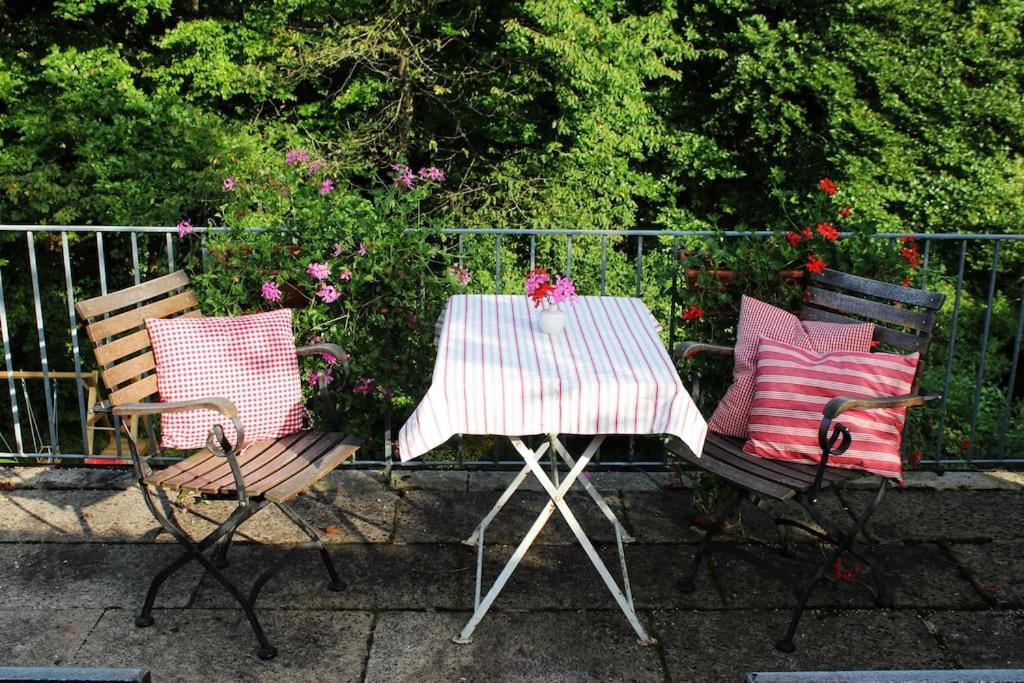 Grosse Wohnung Mit Dachterrasse In Starnberg Exteriör bild
