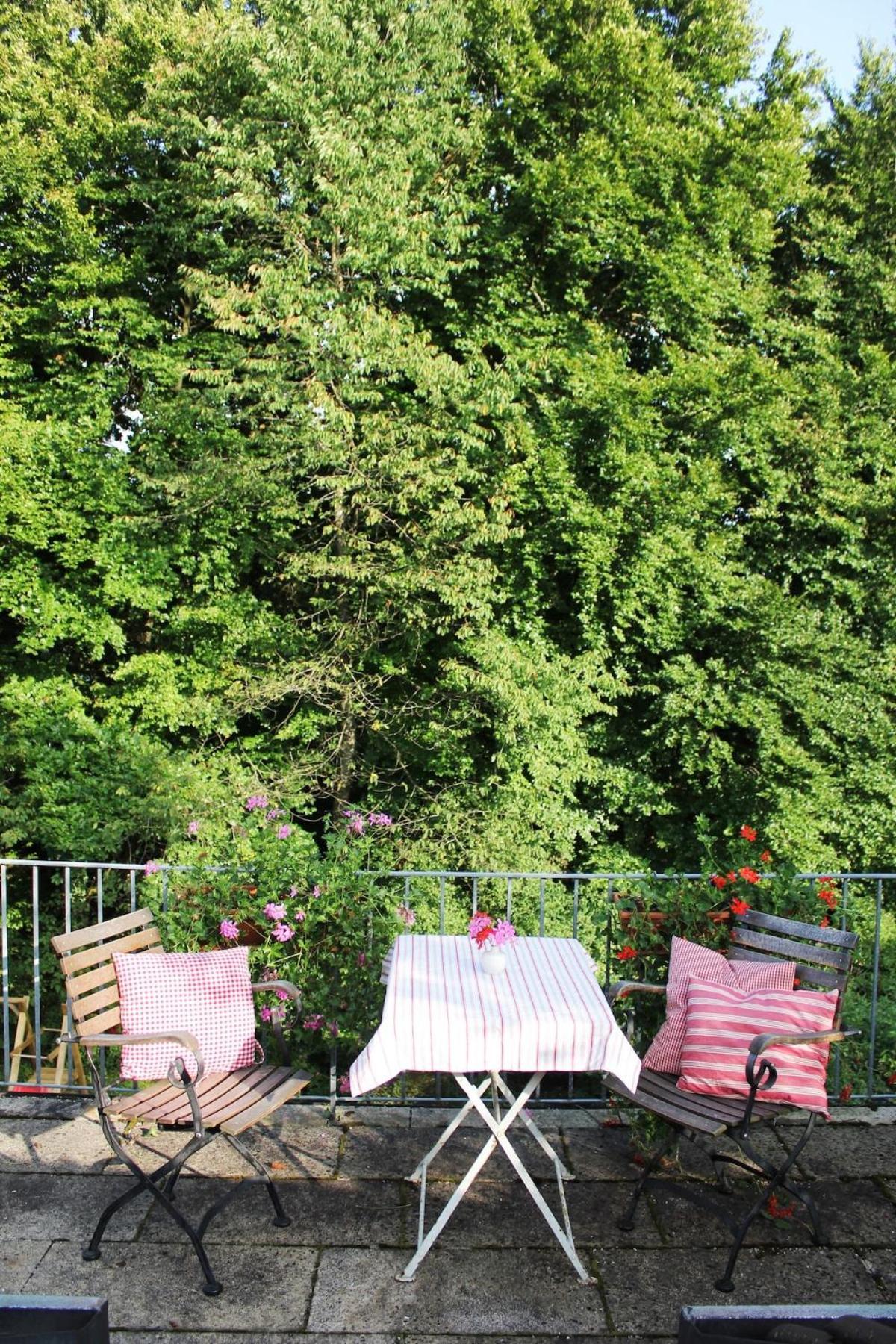 Grosse Wohnung Mit Dachterrasse In Starnberg Exteriör bild