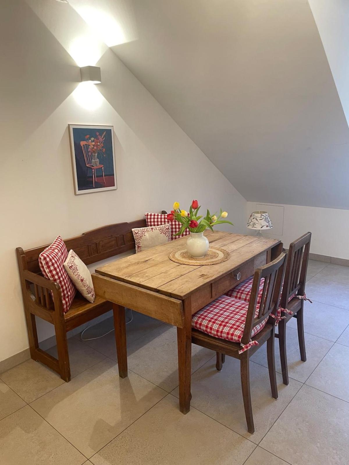 Grosse Wohnung Mit Dachterrasse In Starnberg Exteriör bild